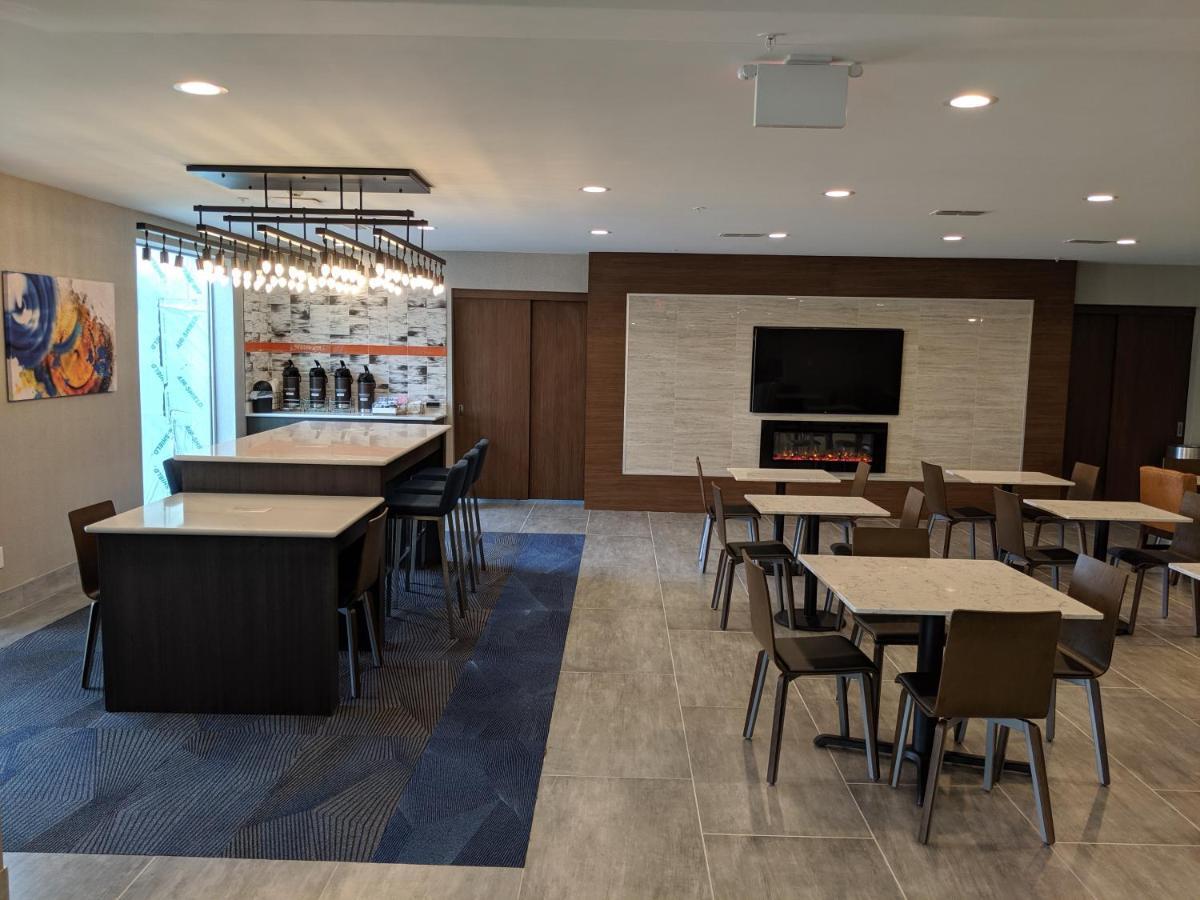蒙哥马利温德姆拉昆塔套房酒店 外观 照片